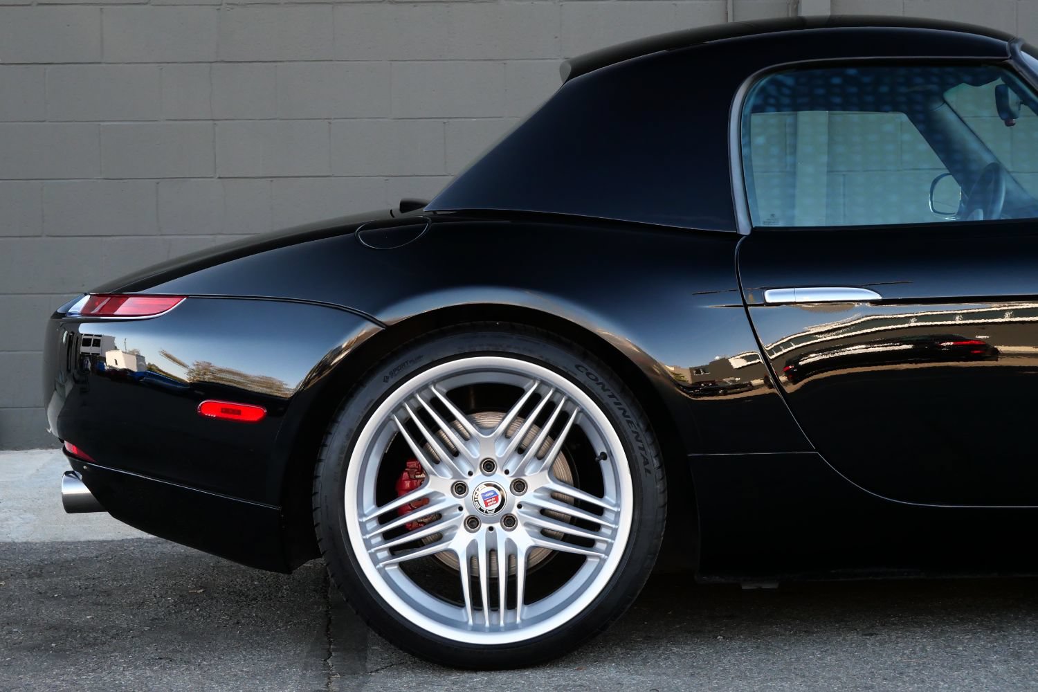 Used 2001 BMW Z8 RWD image 55