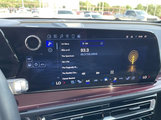 Used 2024 Chevrolet Traverse RS w/ LPO, Floor Liner Package AWD/4WD image 19