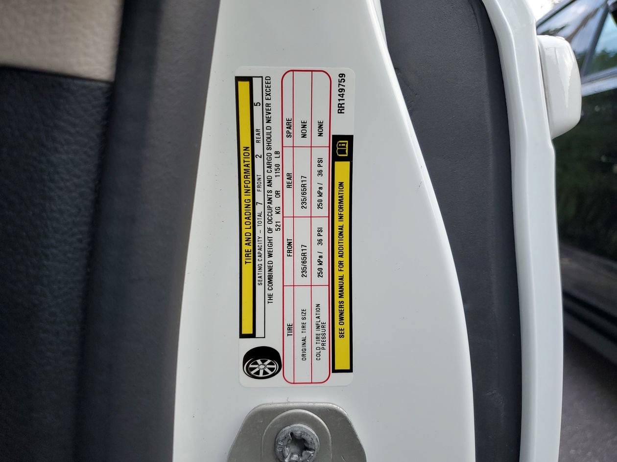 Used 2024 Chrysler Pacifica Touring-L FWD image 30