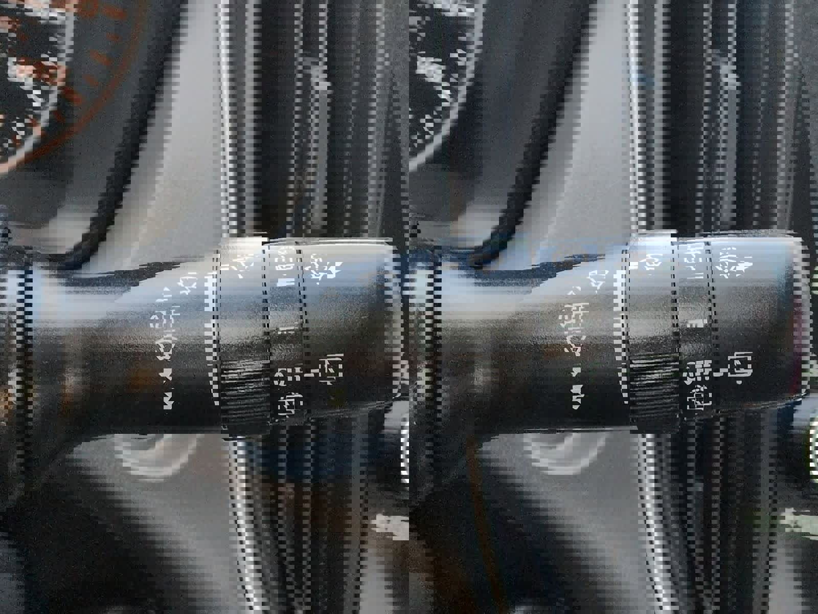 Certified 2024 Subaru Crosstrek 2.0i Premium image 28