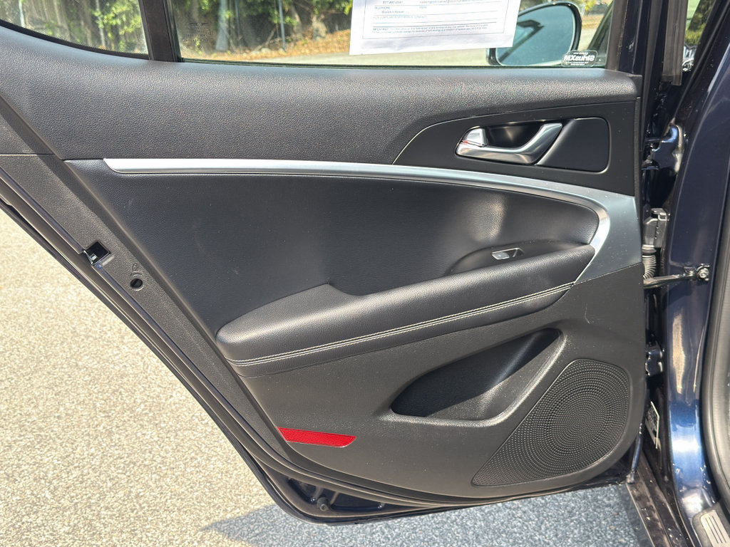 Used 2026 Genesis G70 2.5T RWD image 32
