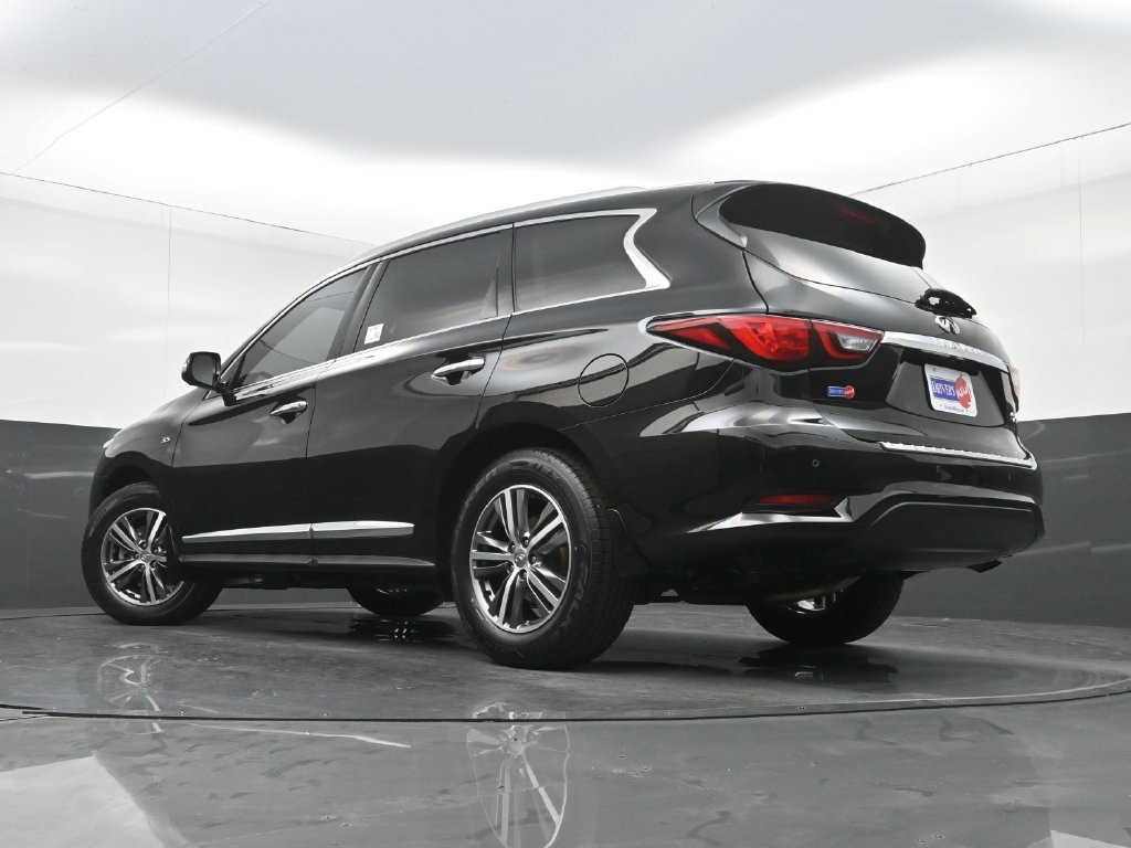 Used 2020 INFINITI QX60 Luxe w/ Essential Package FWD image 34