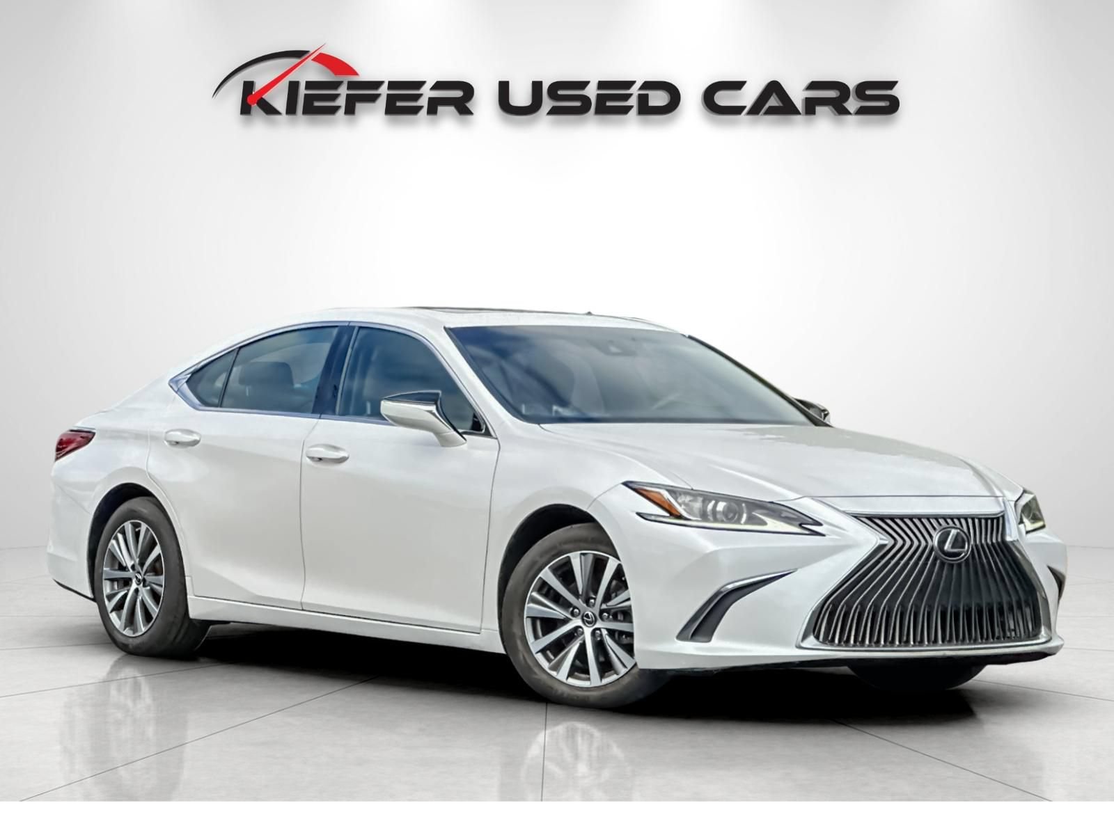 Used 2020 Lexus ES 350 w/ Accessory Package 2 FWD image 2