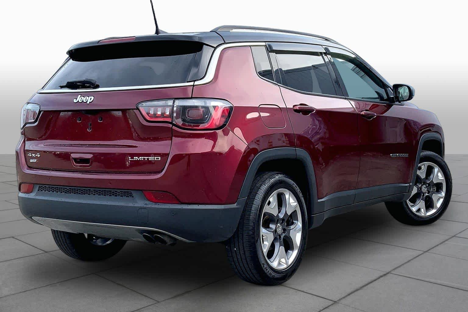 Used 2021 Jeep Compass Limited w/ Sun and Sound Group image 13