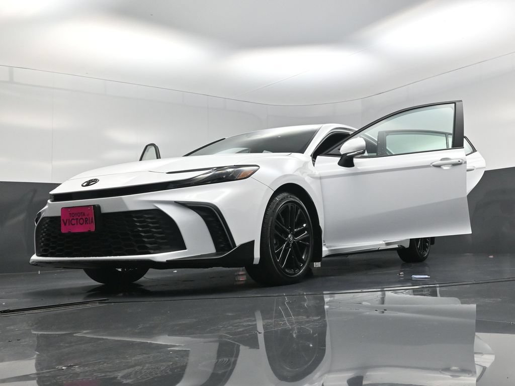 New 2026 Toyota Camry SE FWD image 26