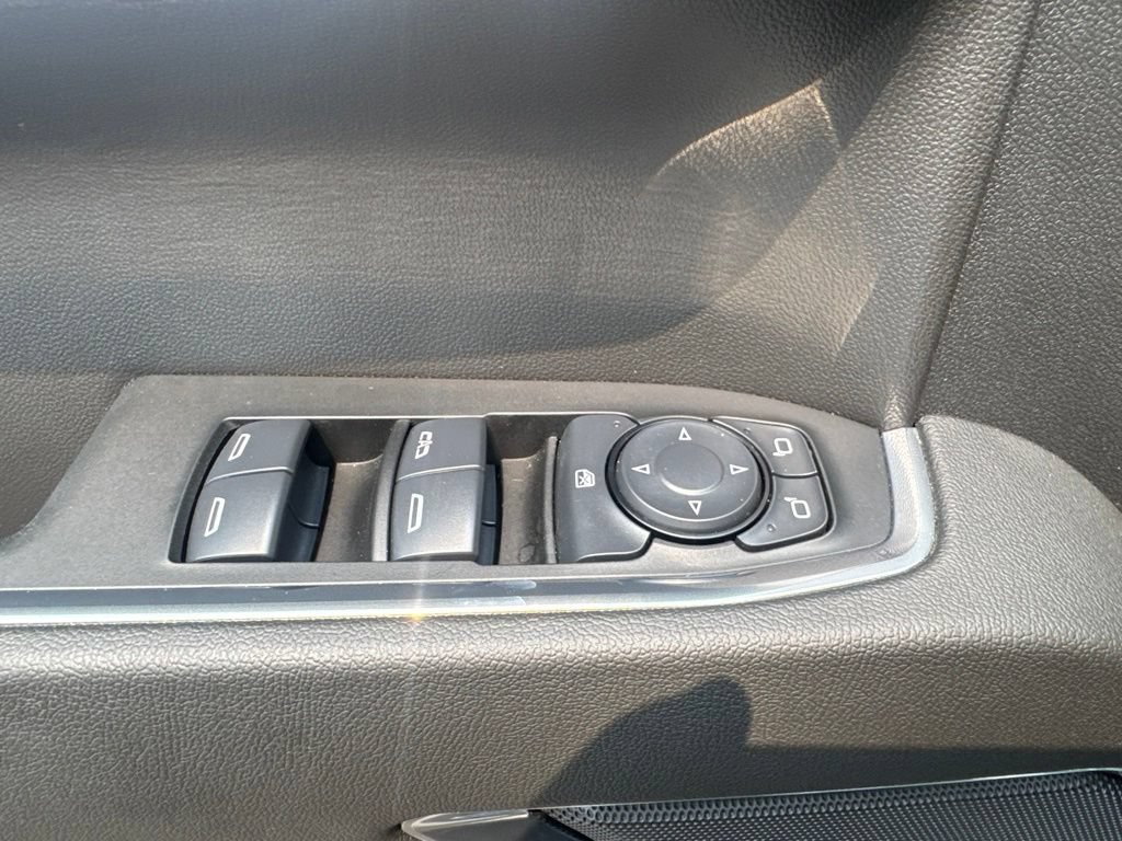 Used 2024 Chevrolet Silverado 1500 LT AWD/4WD image 28