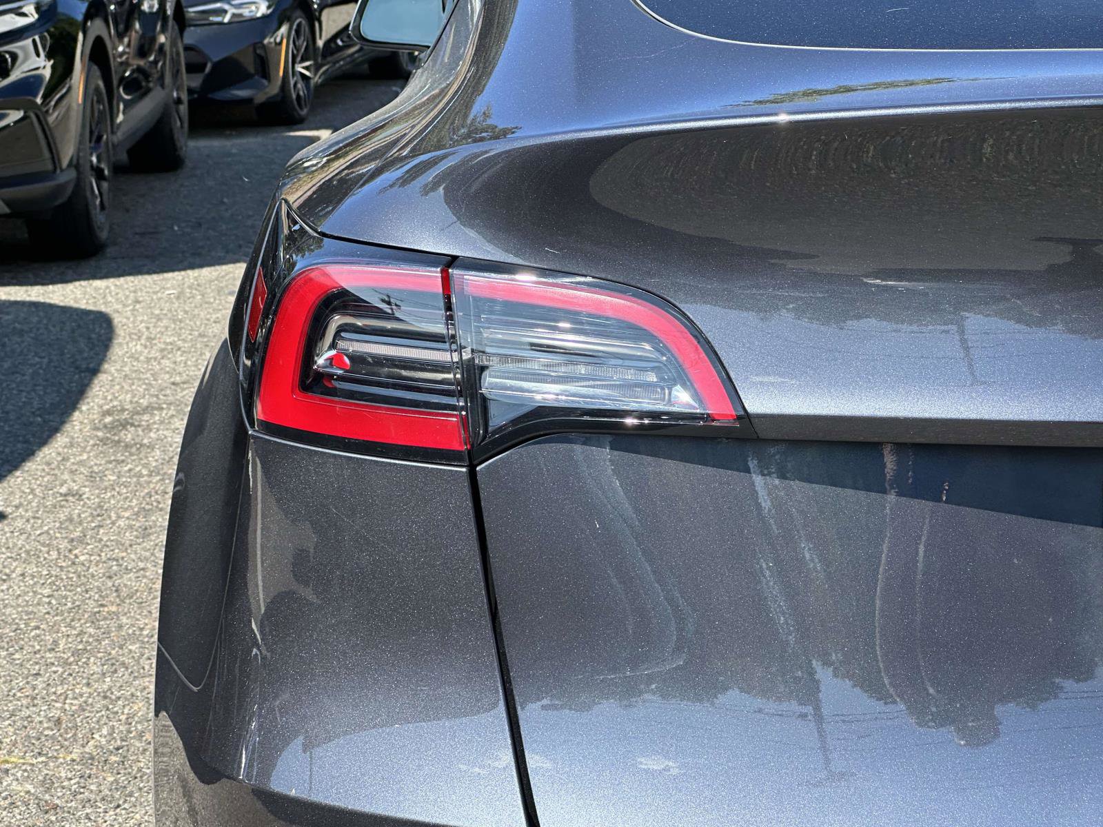 Used 2024 Tesla Model Y Long Range image 10