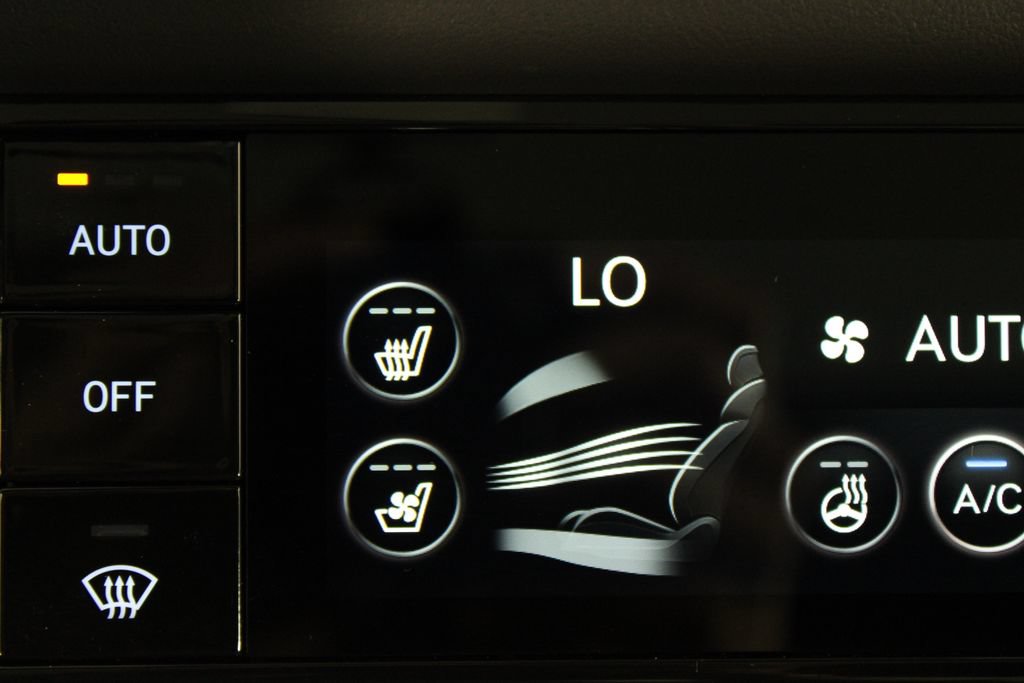 Used 2026 Genesis G70 3.3T Sport Prestige RWD image 28