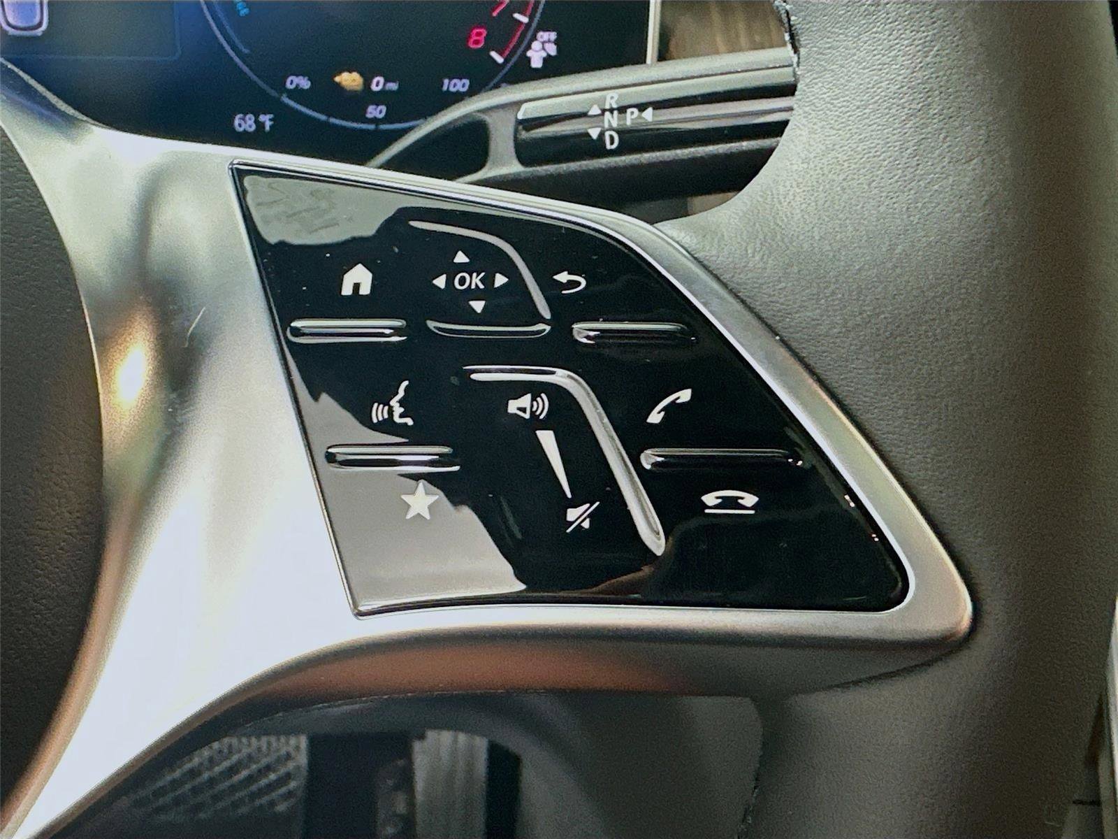 Certified 2025 Mercedes-Benz GLC 350e 4MATIC image 13