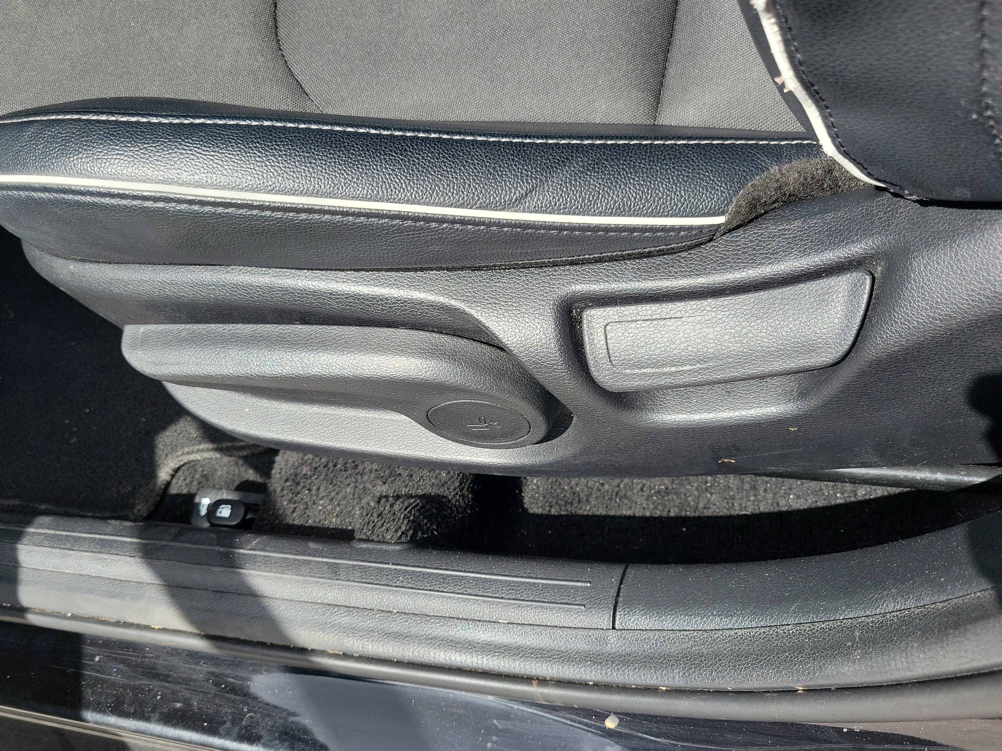 Used 2023 Kia Forte GT-Line FWD image 21