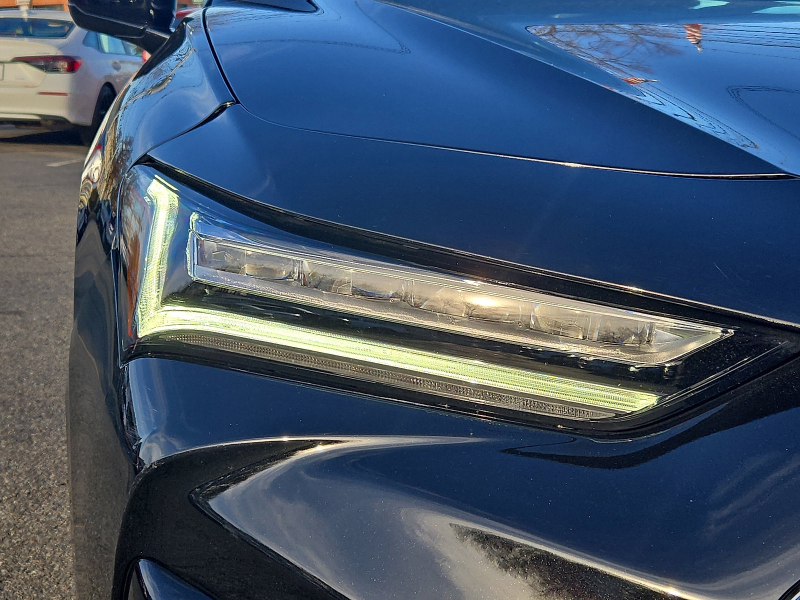 Used 2022 Acura TLX image 9
