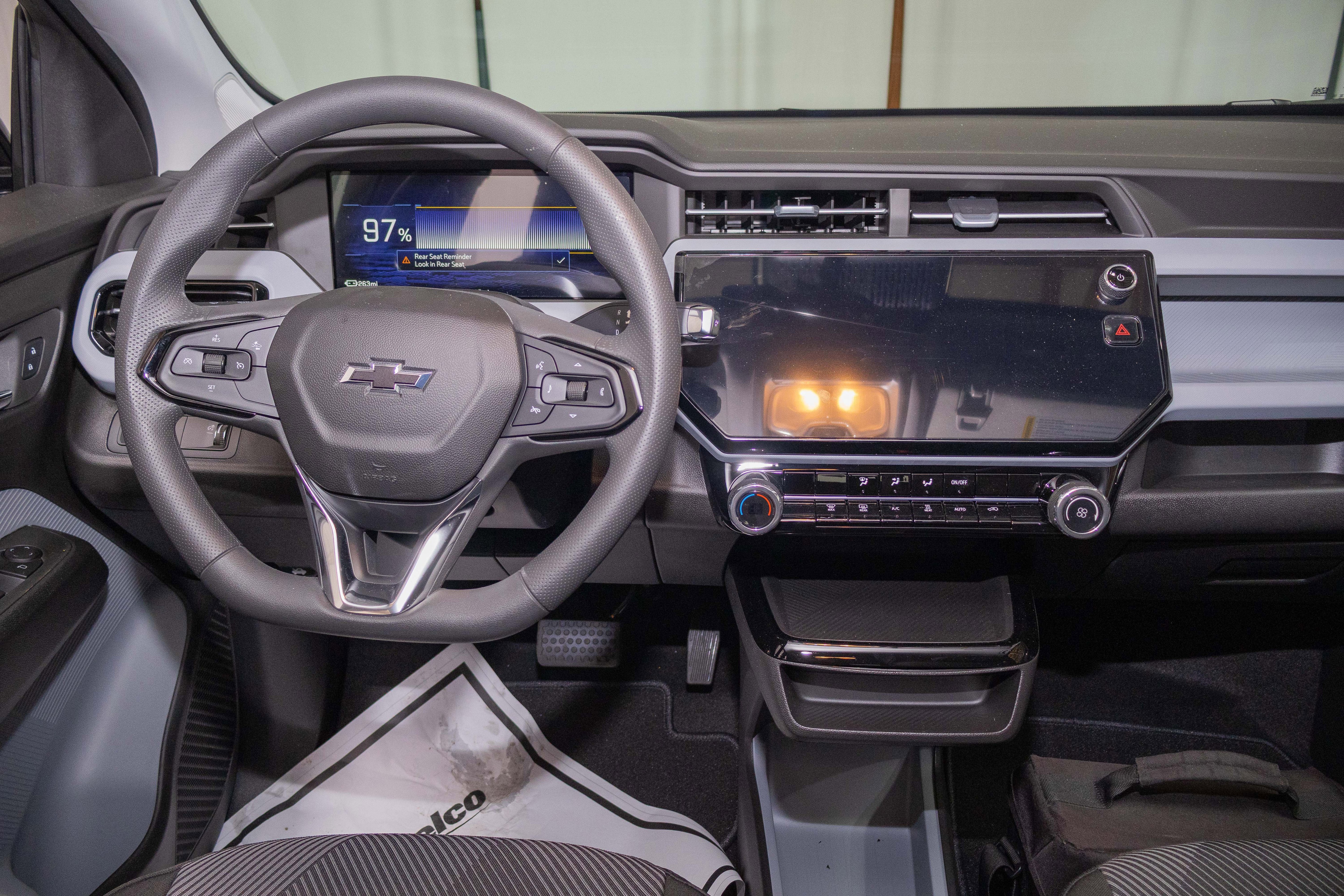 New 2027 Chevrolet Bolt LT FWD image 13