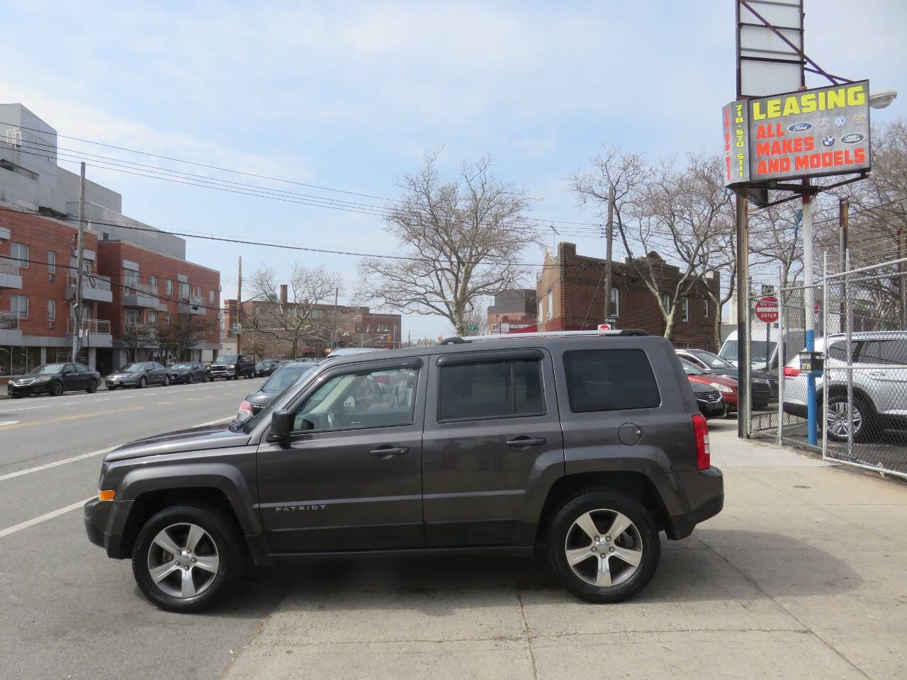 Used 2016 Jeep Patriot High Altitude AWD/4WD image 7
