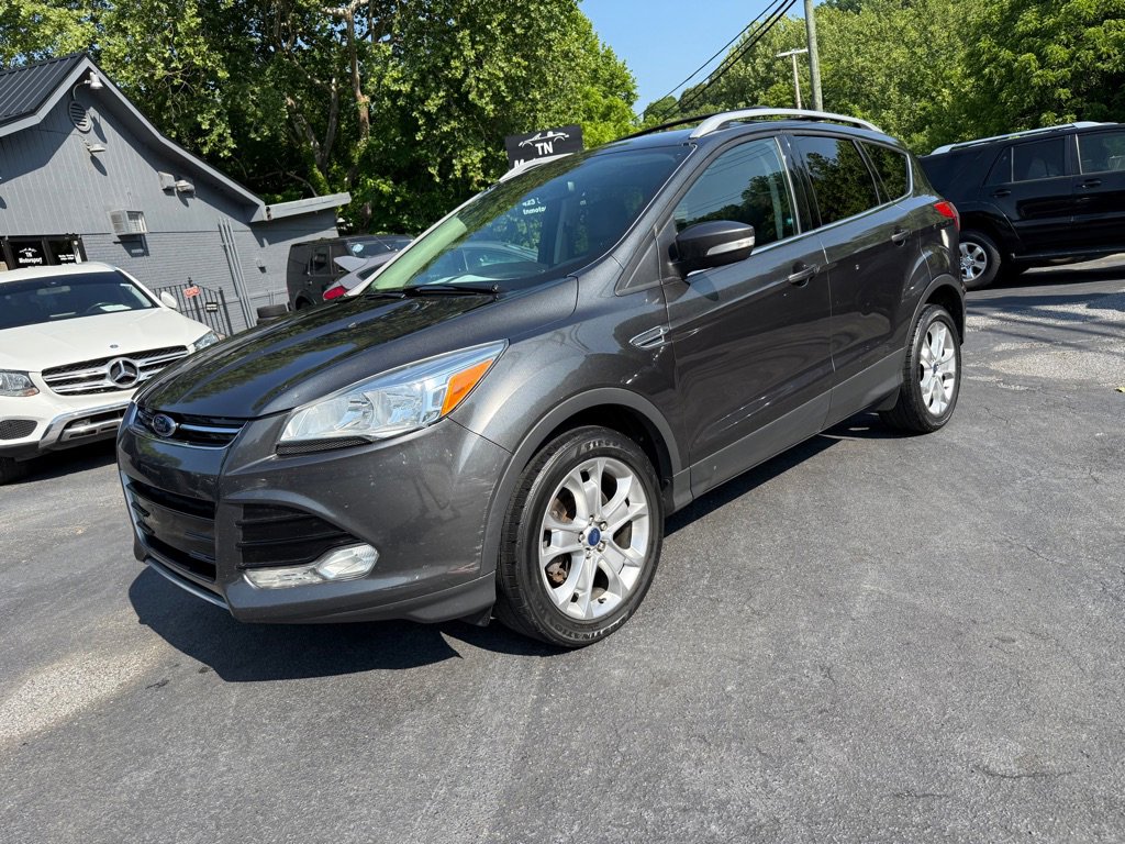 Used 2015 Ford Escape Titanium image 2