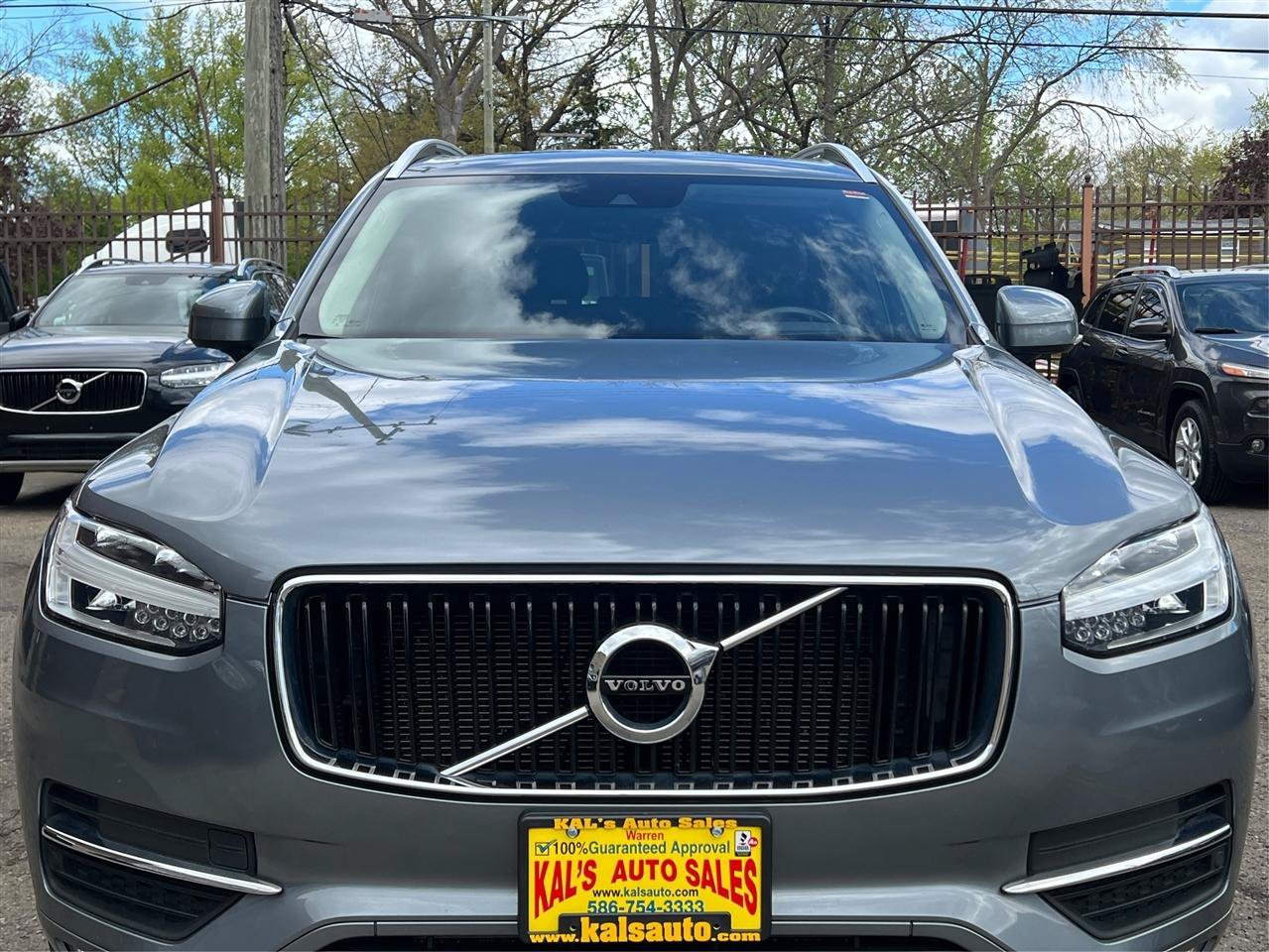 Used 2019 Volvo XC90 T5 Momentum AWD/4WD image 15
