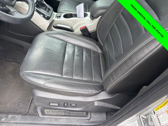 Used 2015 Ford C-MAX Energi SEL w/ Equipment Group 303A FWD image 15