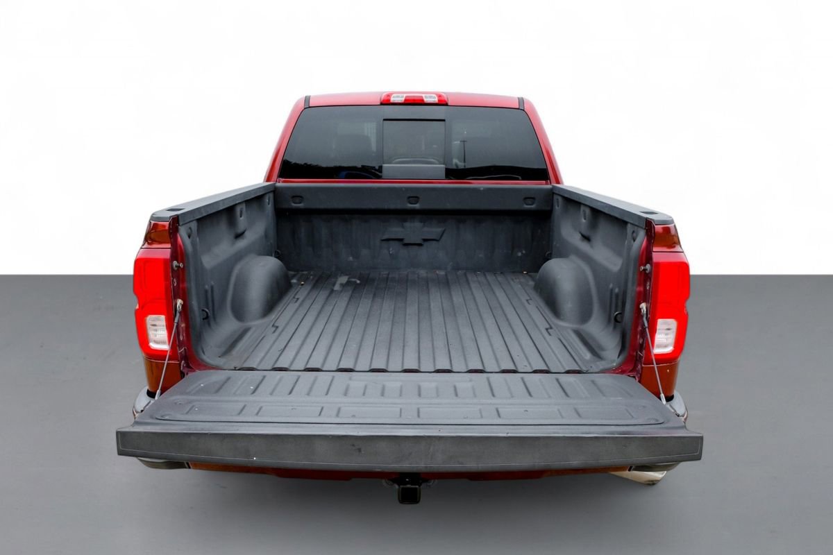 Used 2016 Chevrolet Silverado 1500 LTZ Z71 w/ LTZ Plus Package AWD/4WD image 59