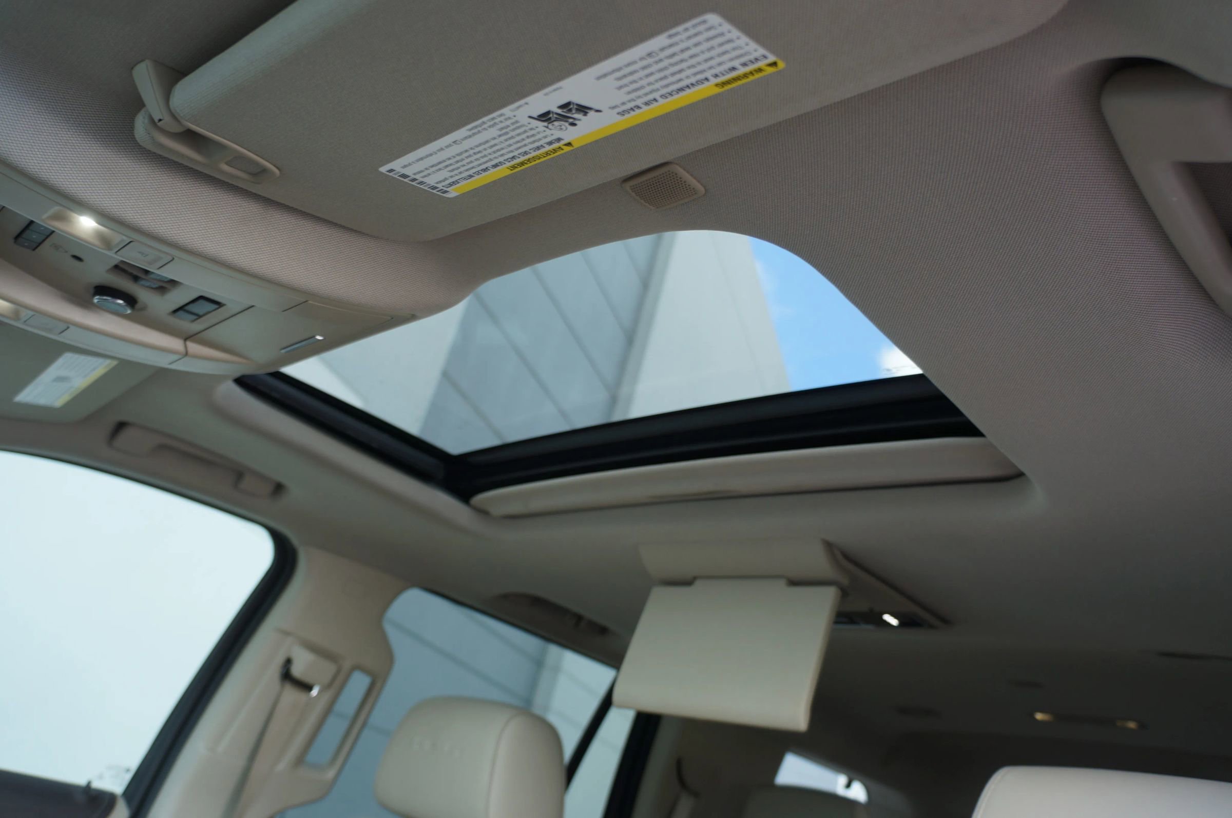 Used 2017 GMC Yukon Denali w/ Open Road Package image 35