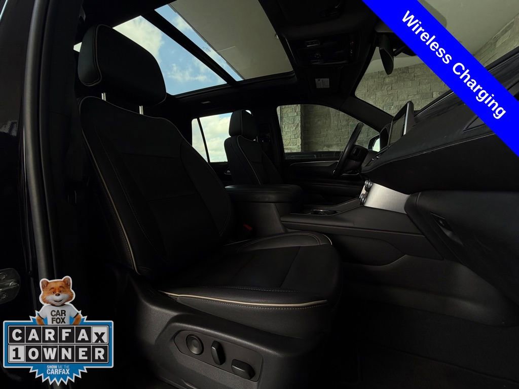 Used 2022 GMC Yukon SLT w/ SLT Premium Package AWD/4WD image 25
