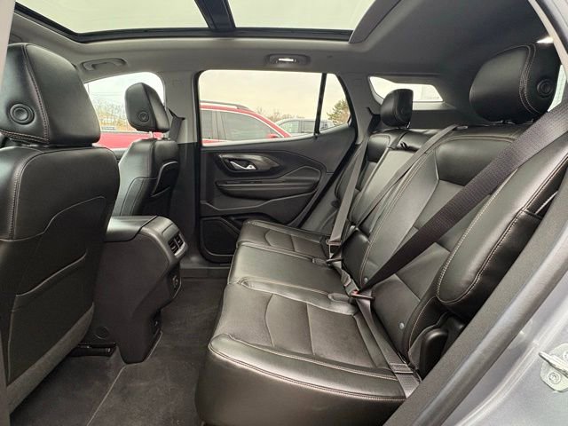Used 2020 GMC Terrain SLT w/ Preferred Package image 27