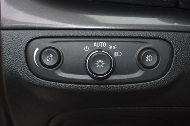 Used 2018 Buick Encore Sport Touring w/ Safety Package FWD image 20