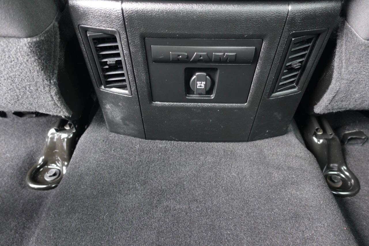 Used 2023 RAM 1500 Classic Warlock image 36