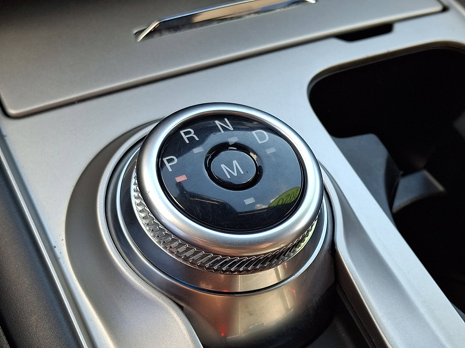 Used 2020 Ford Explorer XLT image 15