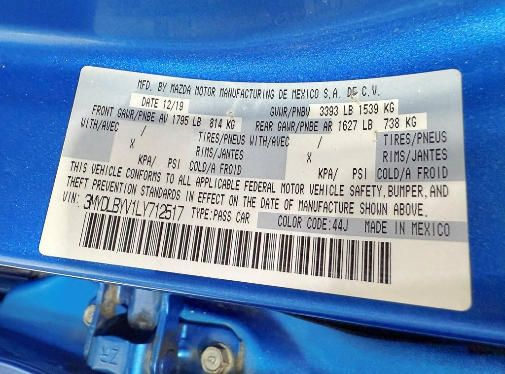 Used 2020 Toyota Yaris LE image 37