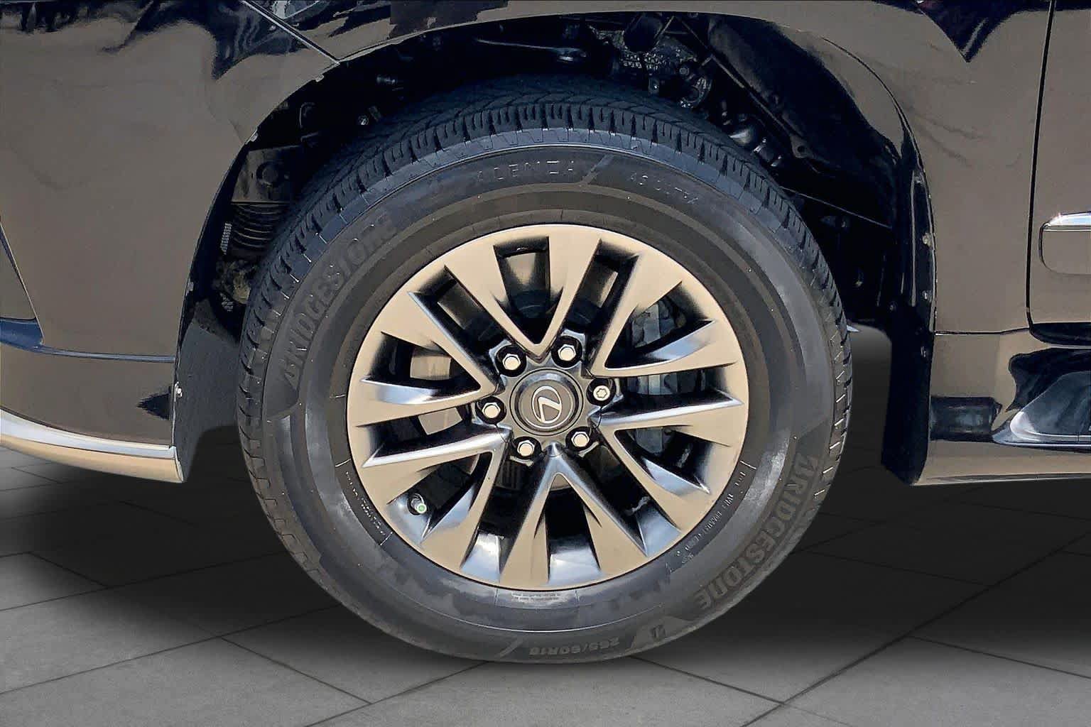 Used 2019 Lexus GX 460 Premium AWD/4WD image 11