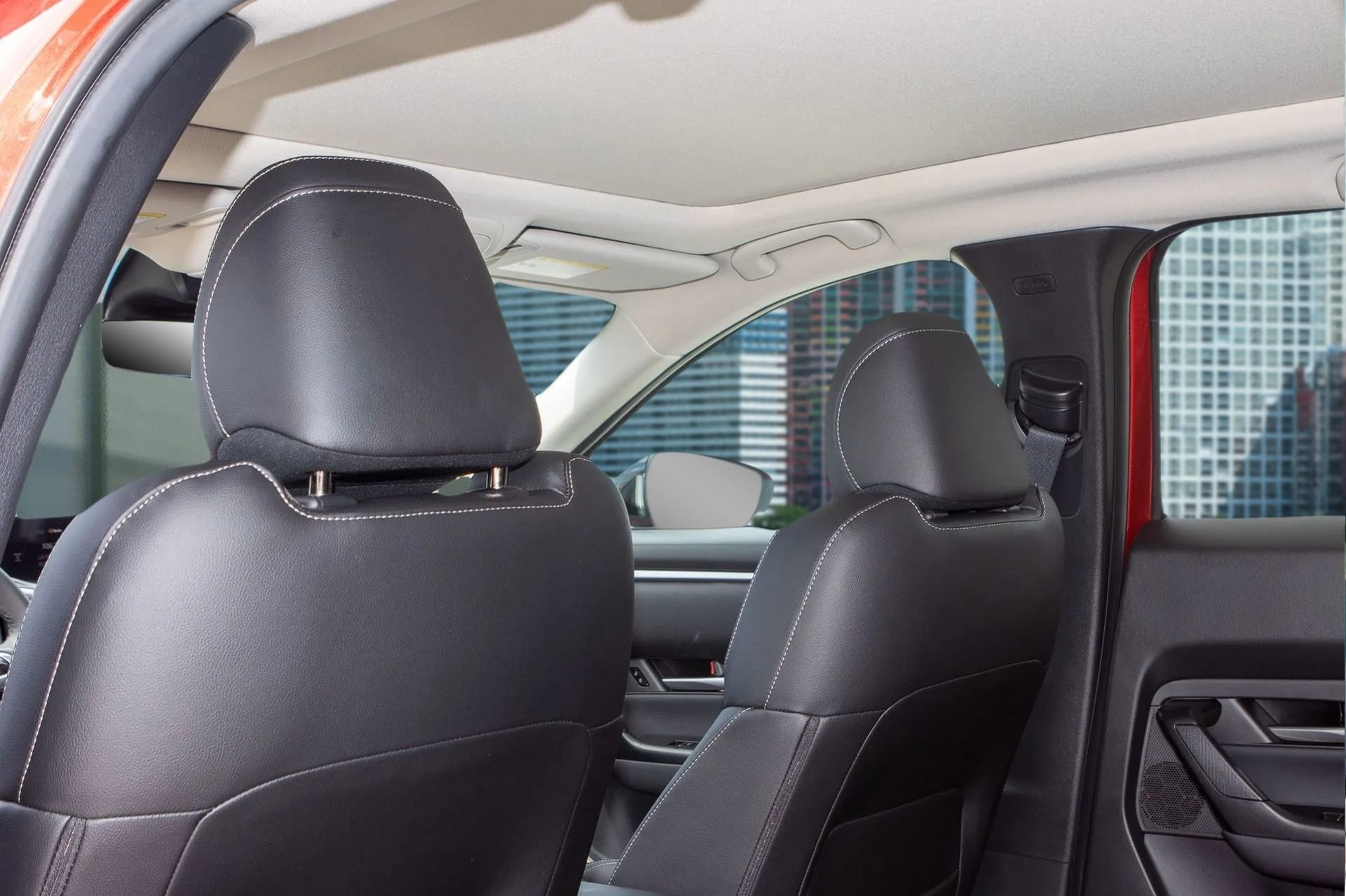 Certified 2025 MAZDA CX-50 AWD 2.5 S w/ Premium Package image 19