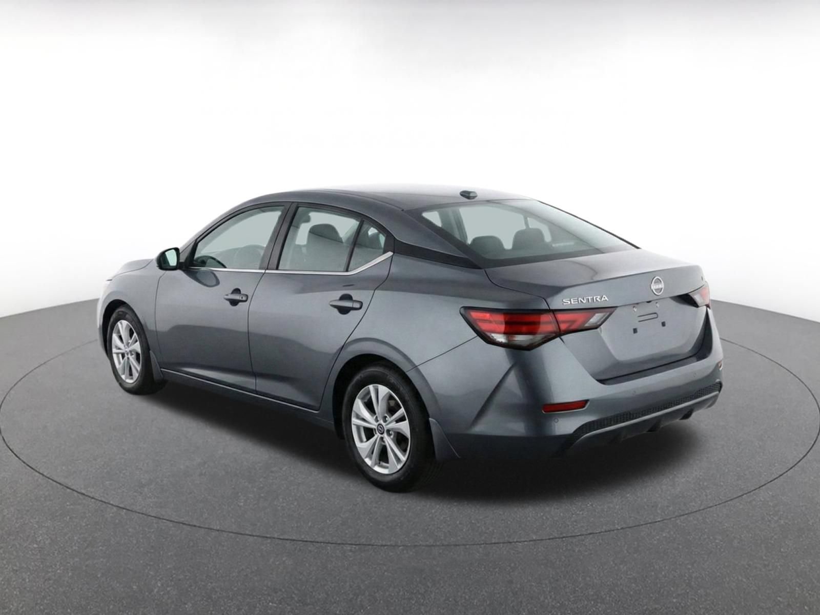 Used 2025 Nissan Sentra S FWD image 6