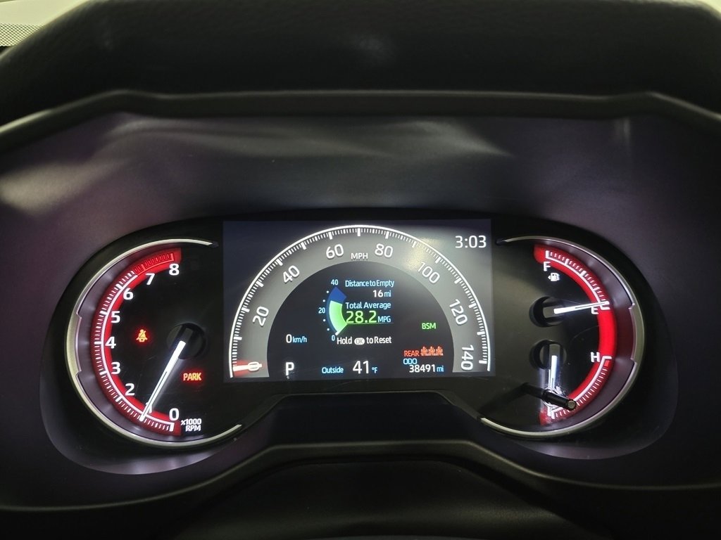 Used 2020 Toyota RAV4 TRD Off-Road image 26