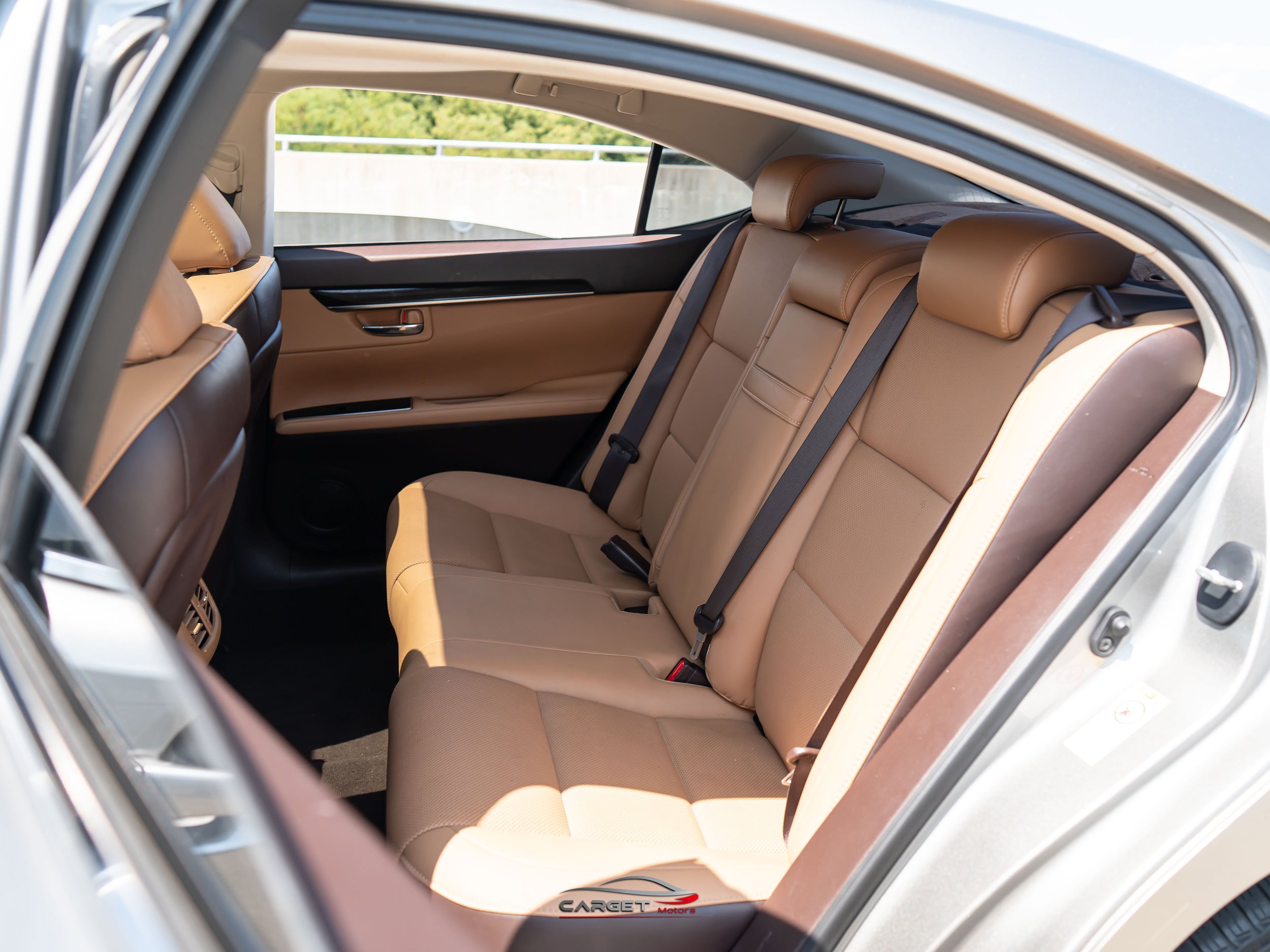 Used 2018 Lexus ES 350 w/ Navigation System Package FWD image 19