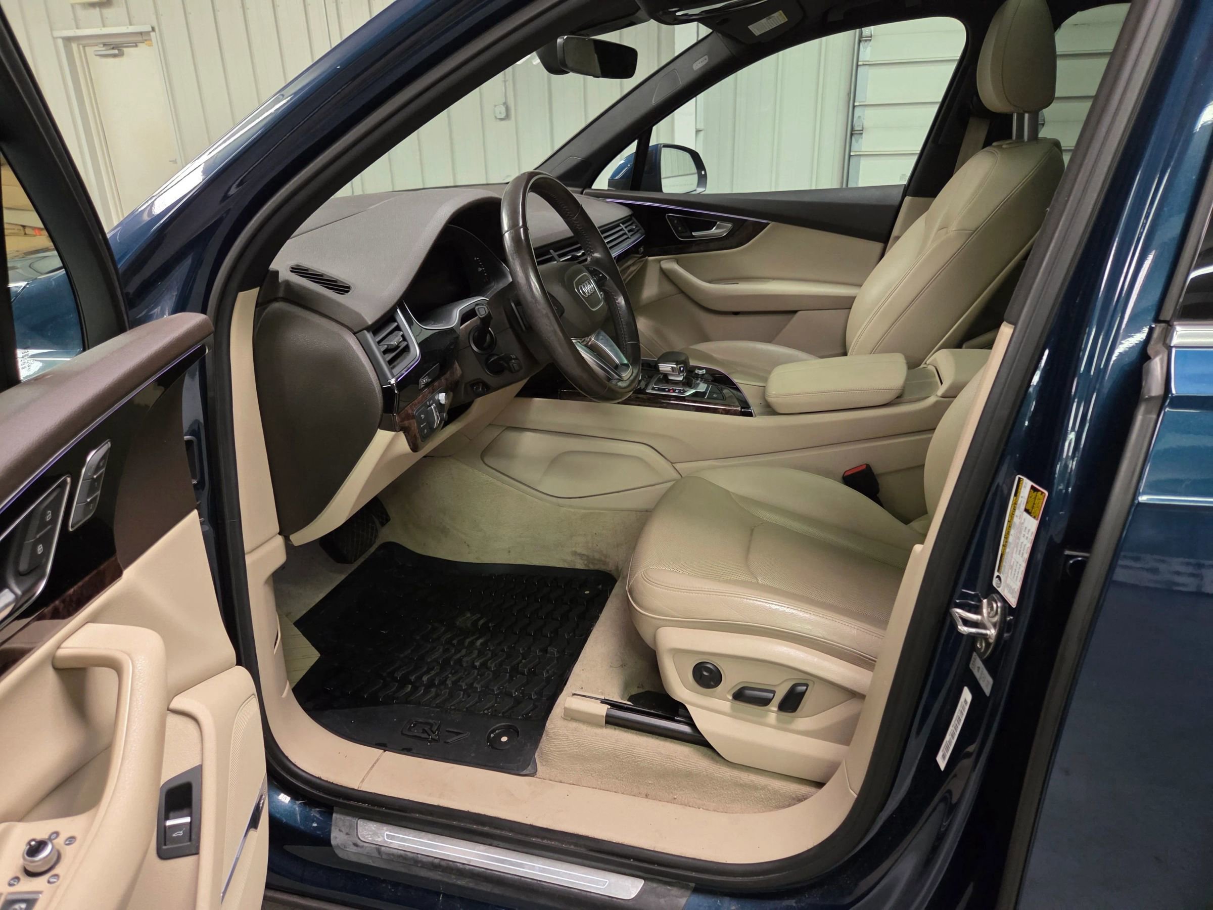 Used 2018 Audi Q7 3.0T Prestige image 14