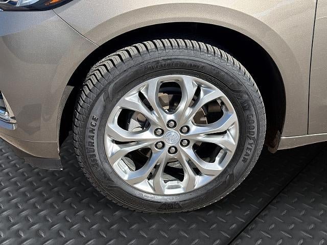 Used 2020 Buick Enclave Avenir w/ Avenir Technology Package AWD/4WD image 10