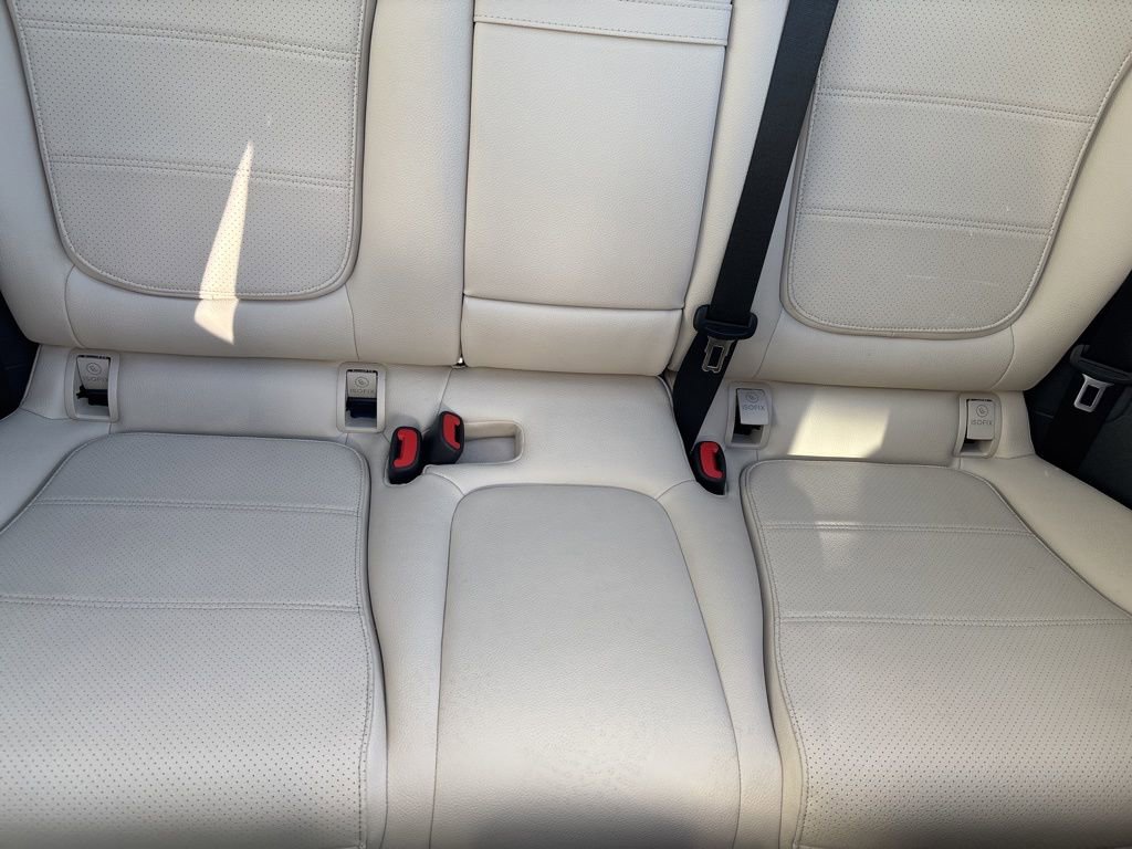 Used 2024 Mercedes-Benz GLC 300 image 24