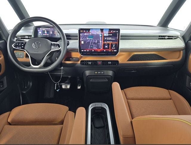 Used 2025 Volkswagen ID. Buzz Pro S RWD image 2