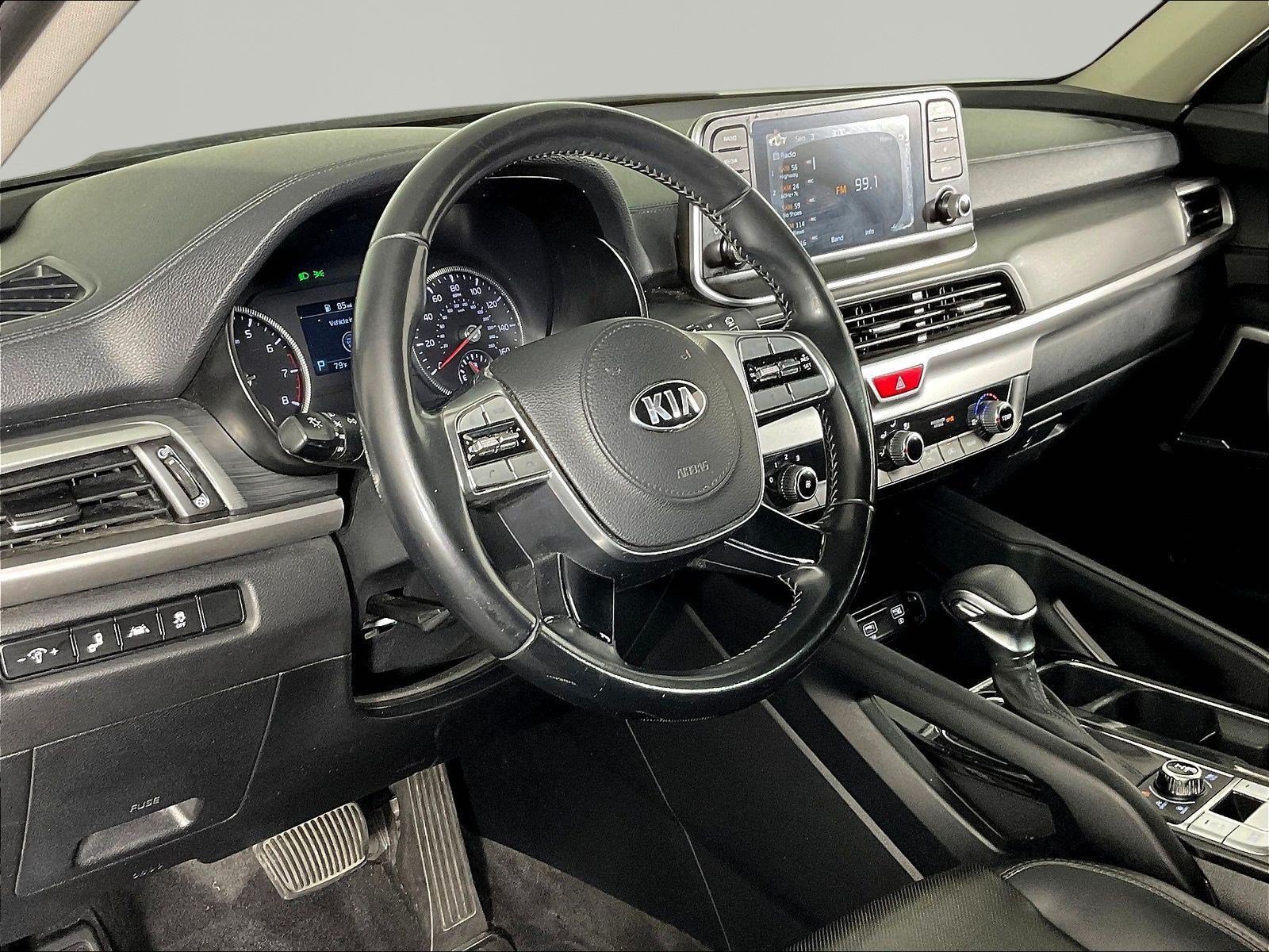 Used 2020 Kia Telluride LX AWD/4WD image 17