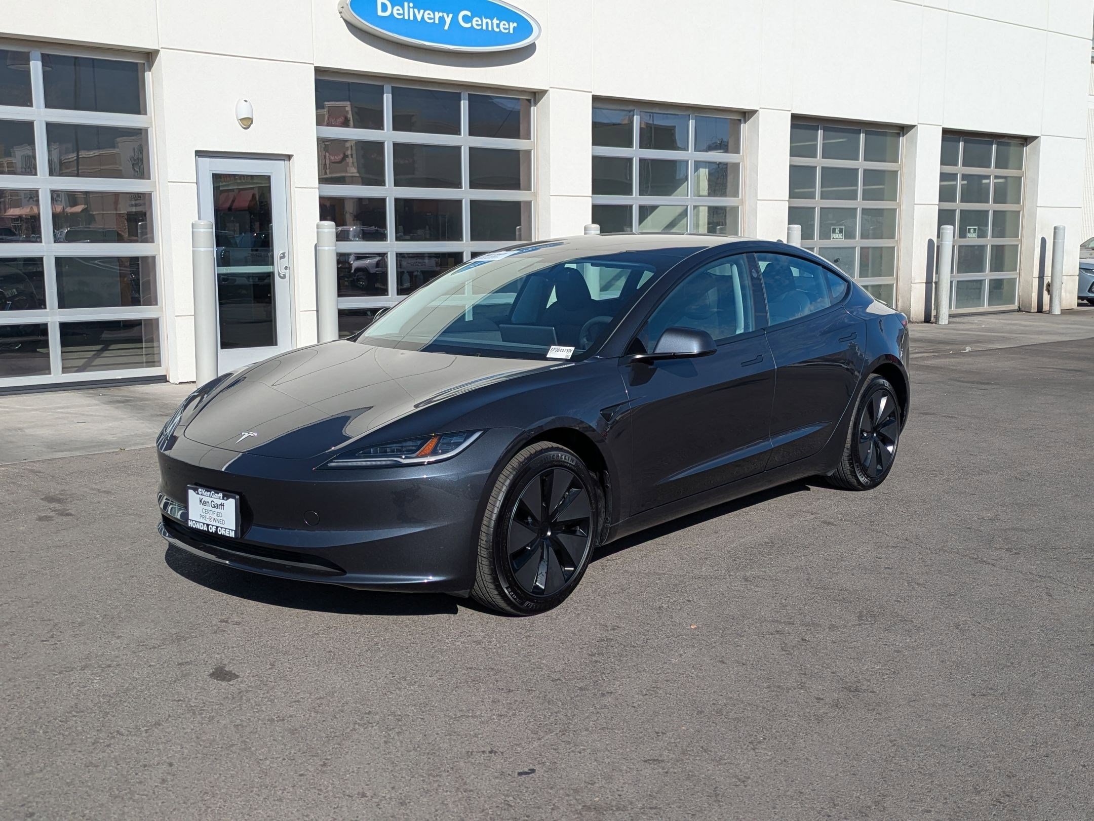 Used 2025 Tesla Model 3 image 11