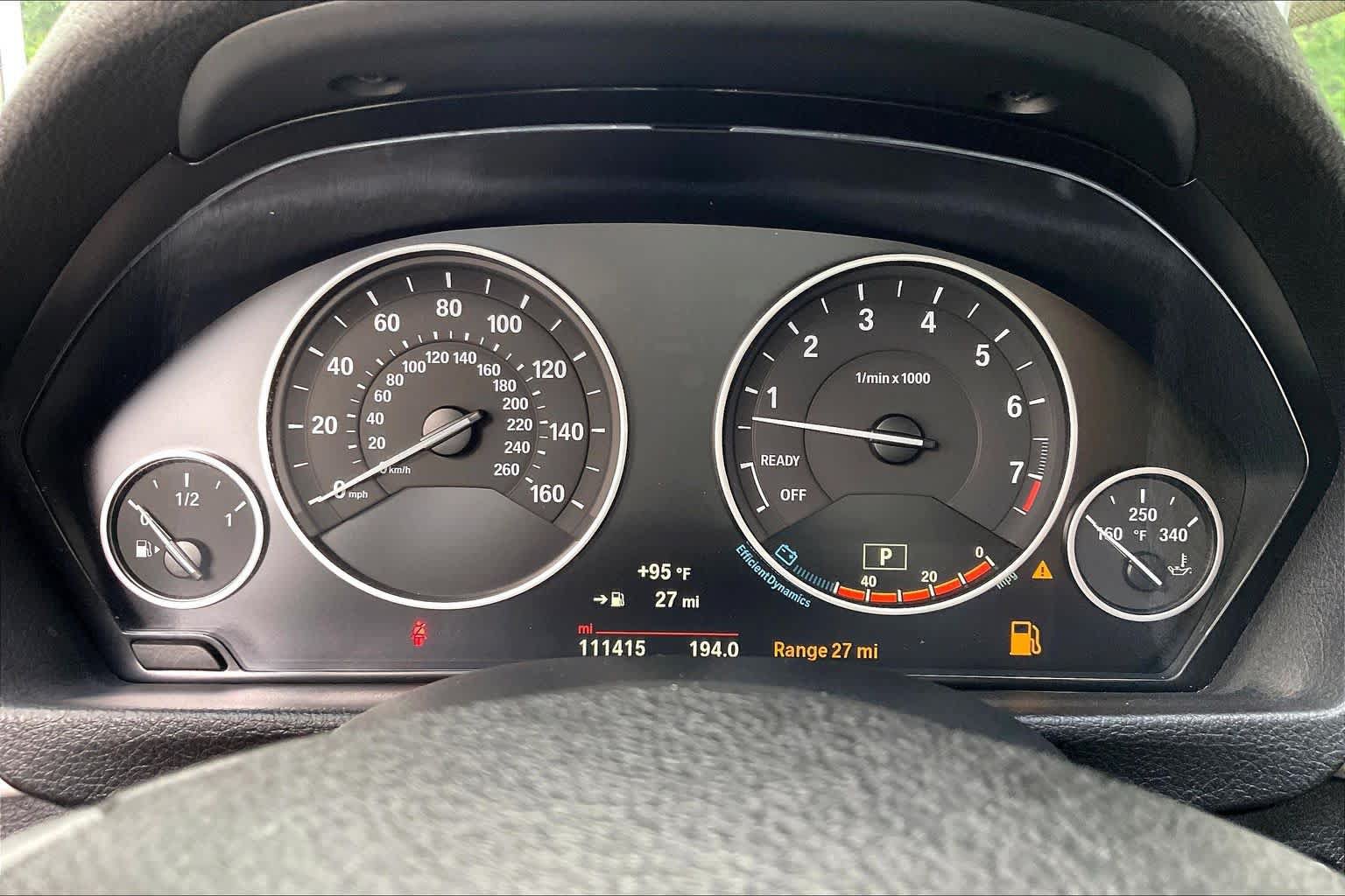 Used 2018 BMW 320i xDrive Sedan AWD/4WD image 27