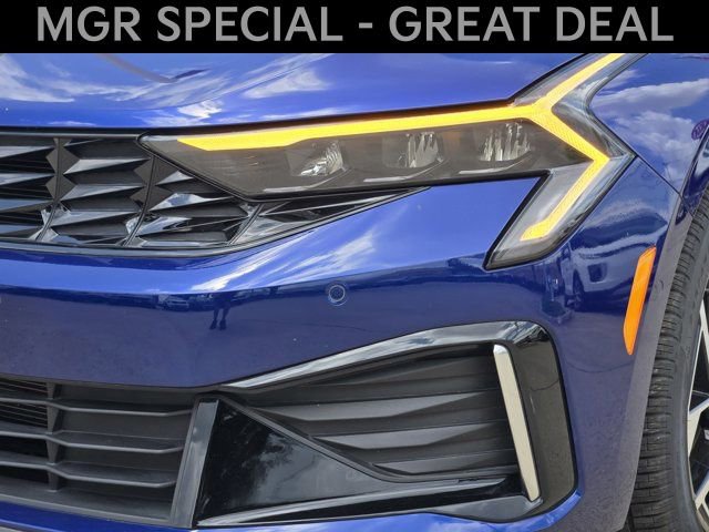 New 2025 Kia K5 EX image 5