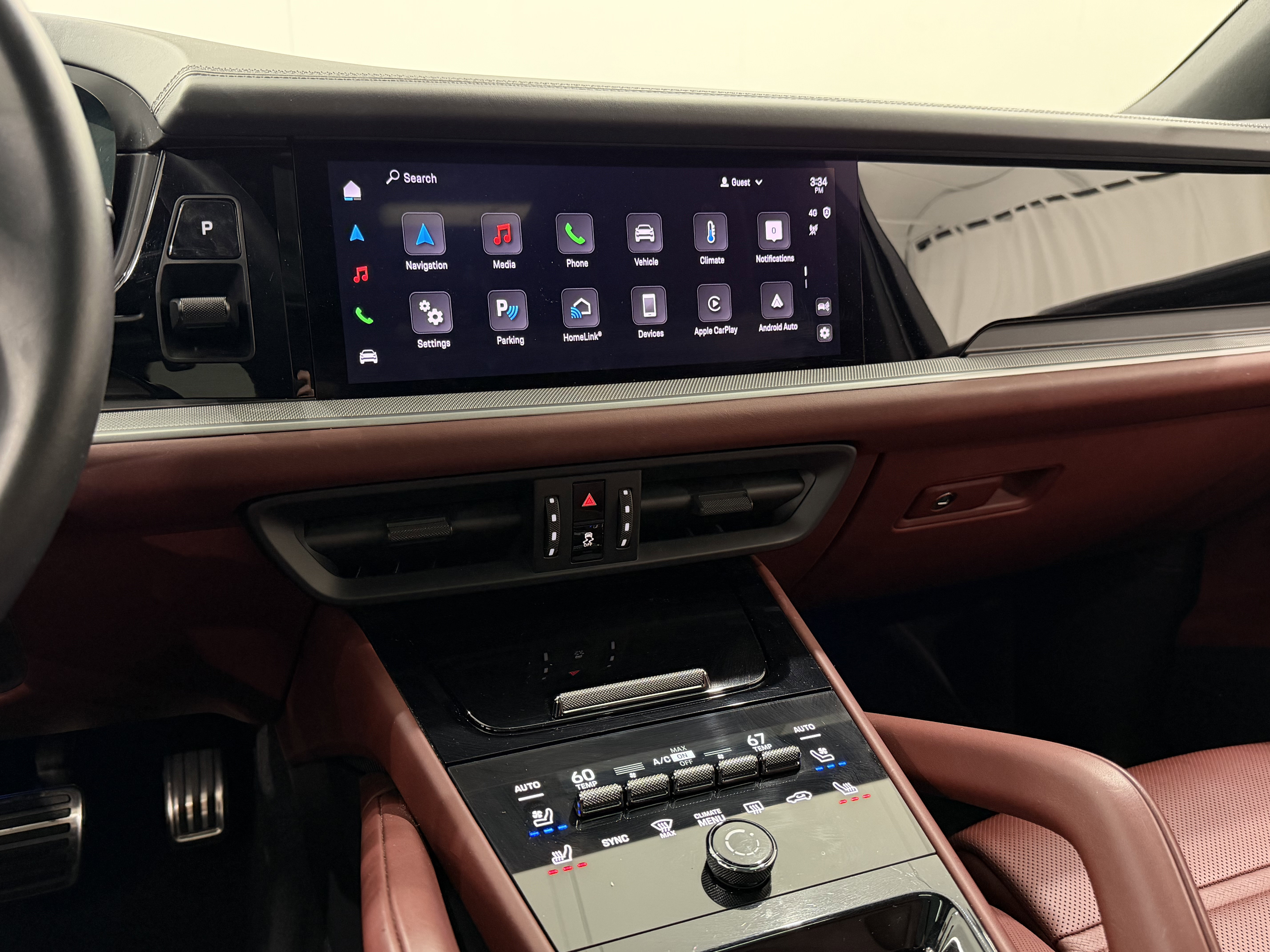 Certified 2024 Porsche Cayenne S image 35