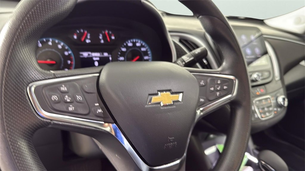 Used 2023 Chevrolet Malibu LT image 23