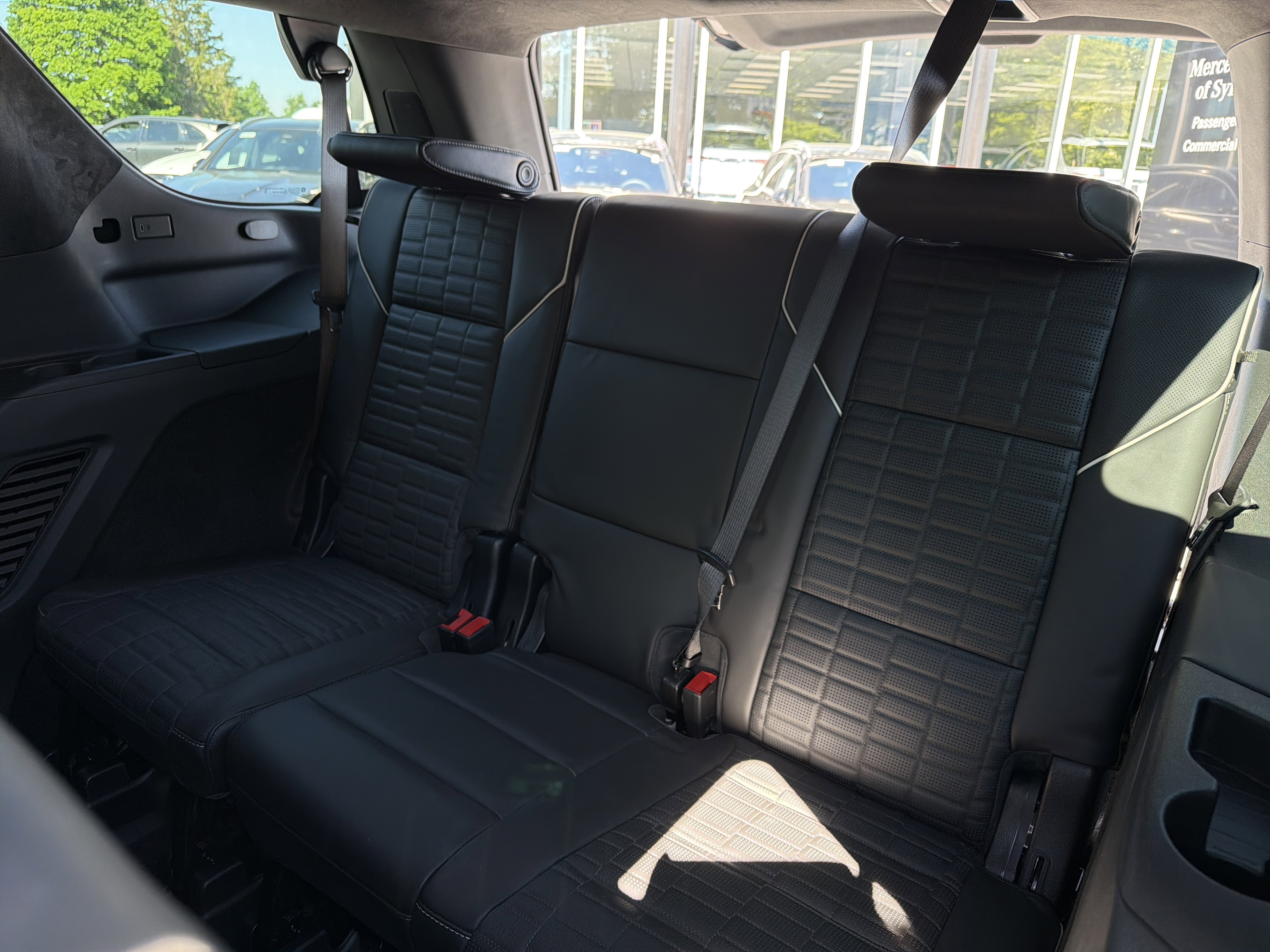 Used 2025 Cadillac Escalade V AWD/4WD image 33