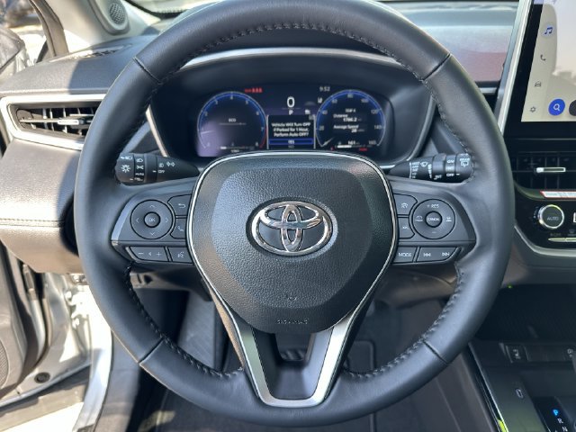 Used 2026 Toyota Corolla Cross XLE w/ Convenience Package FWD image 12
