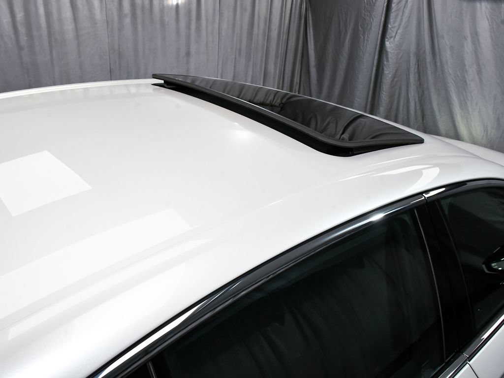 Used 2022 Lexus LS 500h AWD w/ Luxury Package image 91