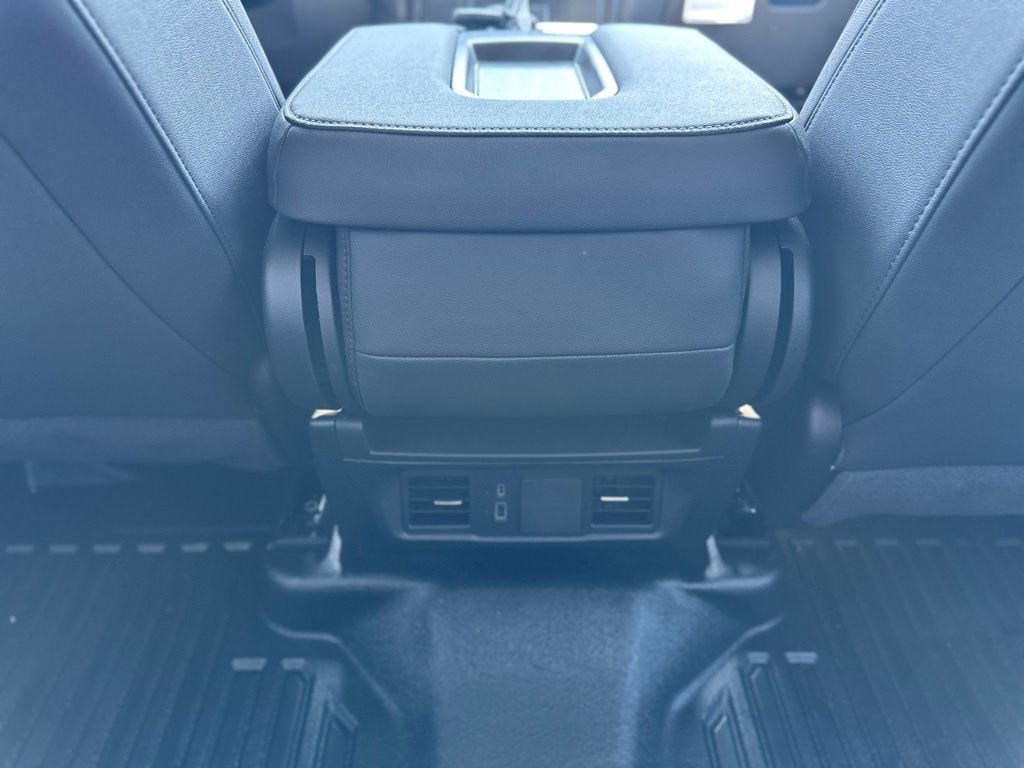 New 2026 Chevrolet Silverado 1500 W/T AWD/4WD image 21