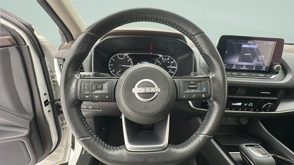Used 2023 Nissan Rogue SV w/ SV Premium B Package AWD/4WD image 15