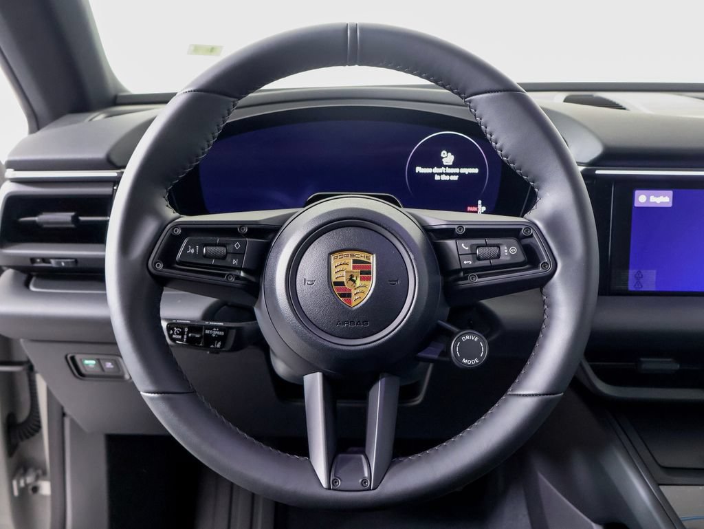 New 2026 Porsche Macan 4 Electric AWD/4WD image 11