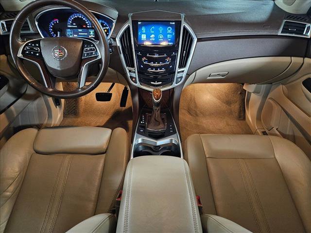 Used 2015 Cadillac SRX Luxury w/ Driver Awareness Package image 18